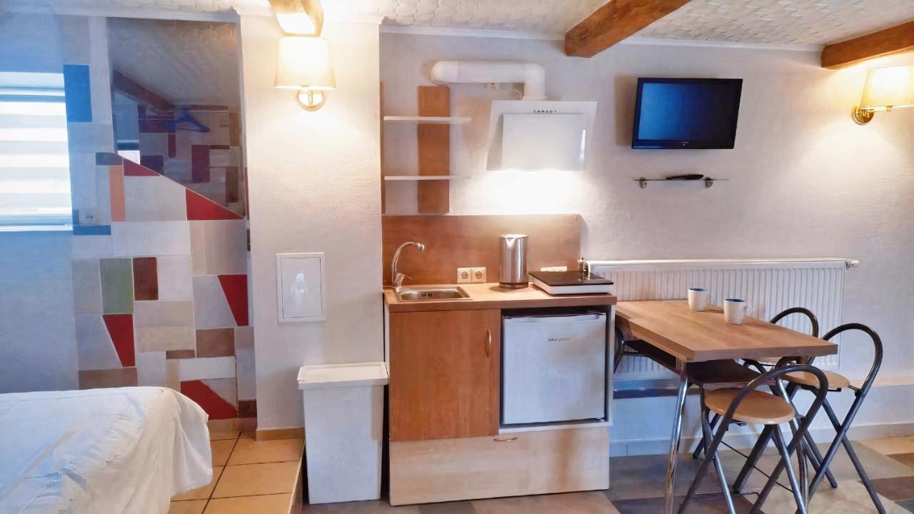 "Trakaitis" Nameliai Hotell Eksteriør bilde